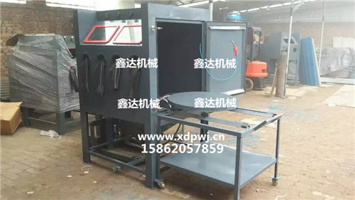 手動轉(zhuǎn)臺噴砂機